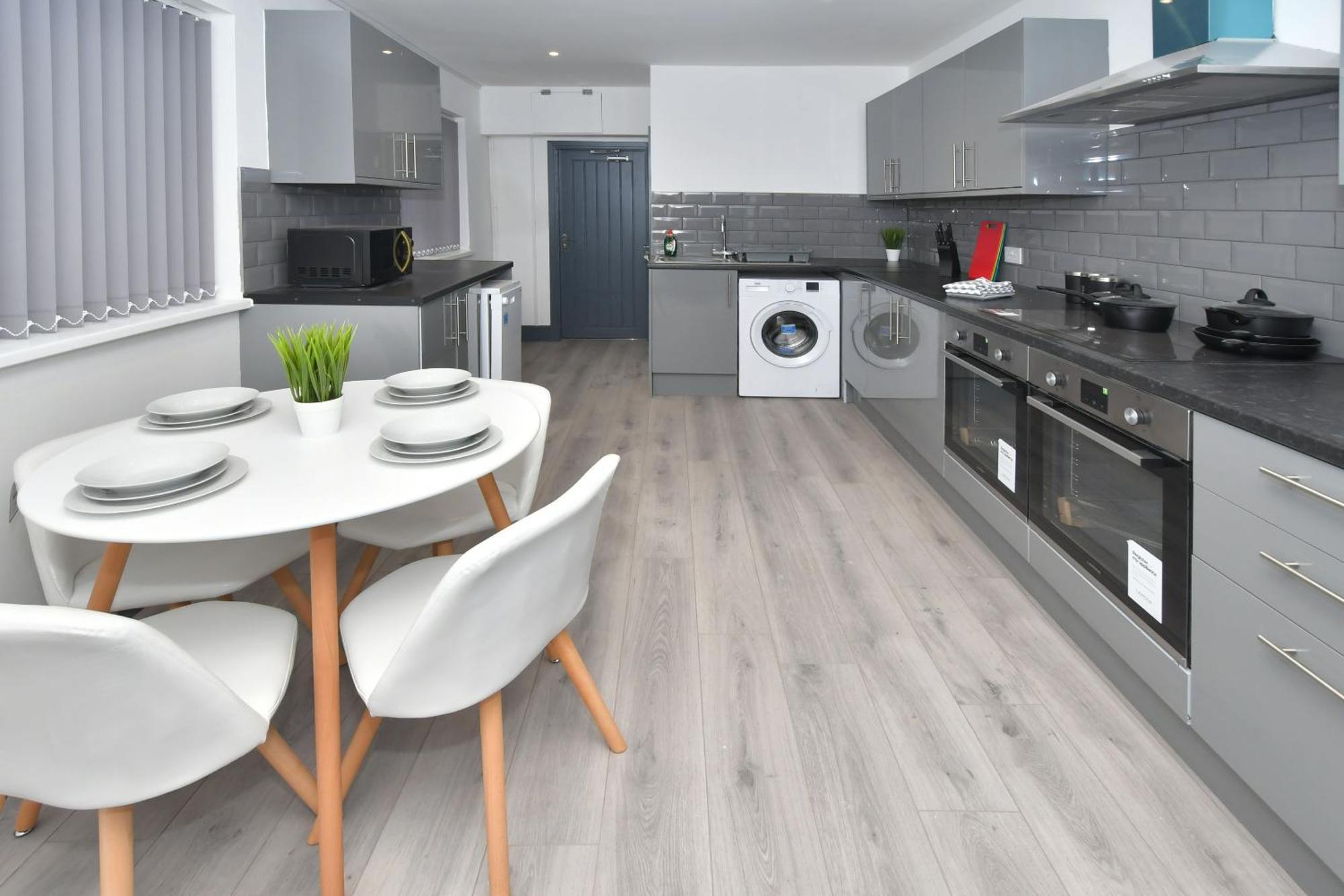 Townhouse @ 24 Brunswick Place Stoke Etruria Екстер'єр фото